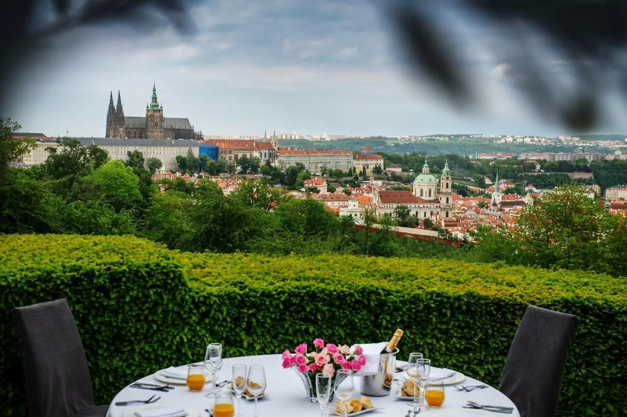 Nebozizek Hotel A Restaurant Prague 0*,  Czech Republic